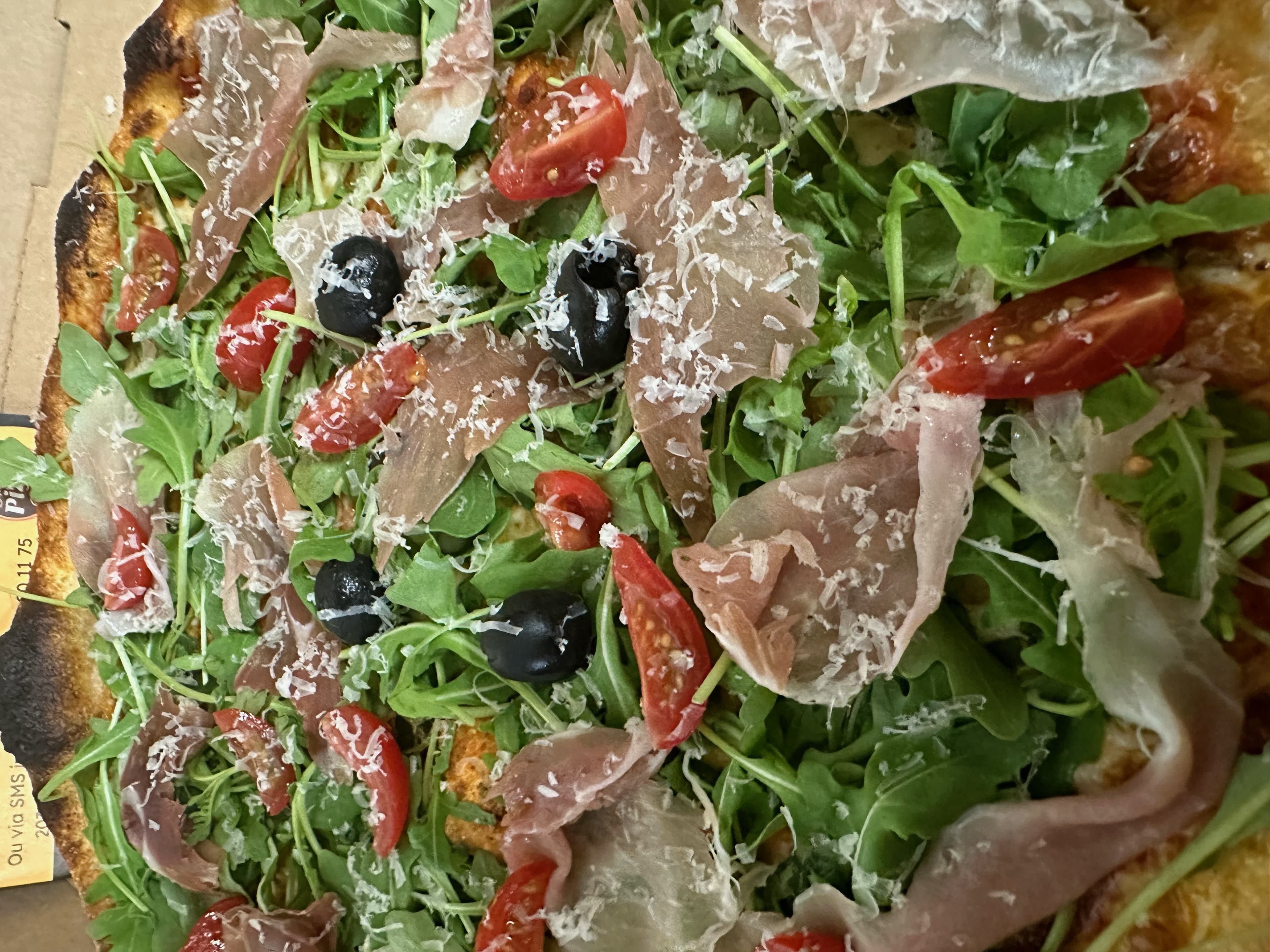 Ambiance Pizza Home 6